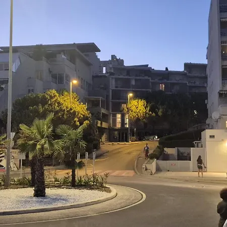 Διαμέρισμα Sea Cave - Best4stay *